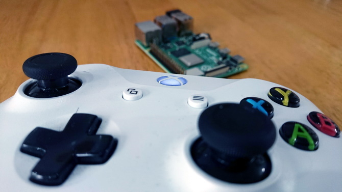 Sinhronizējiet Xbox One kontrolieri ar Raspberry Pi