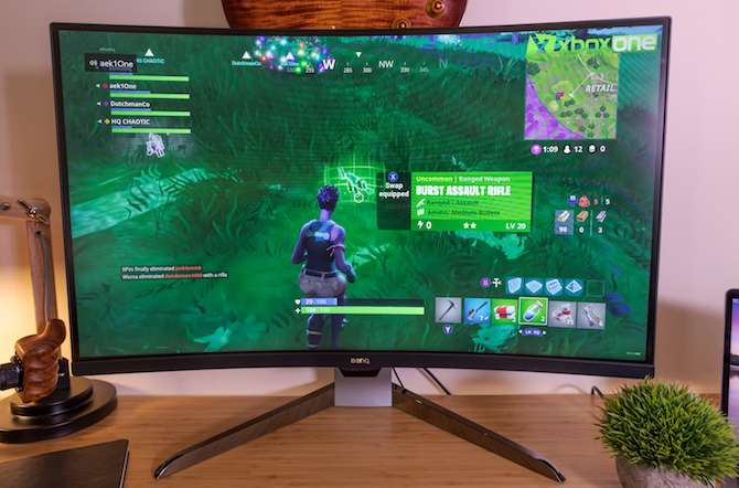 BenQ EX3203R monitoru spēles