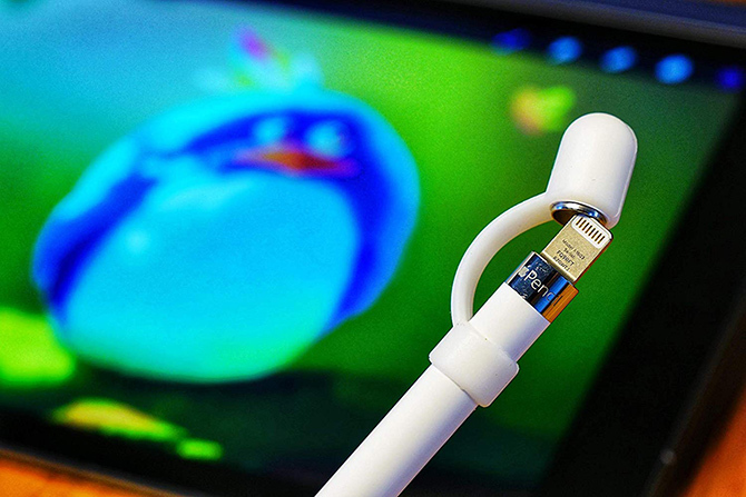 PencilCozy Apple zīmuļa vāciņa turētājs