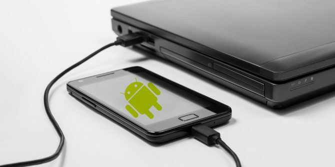 Pievienojiet tālruni datoram, izmantojot USB