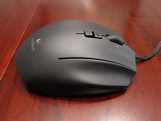 razer naga logitech g600 peles apskats