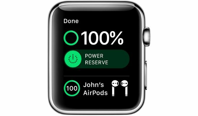 Apple Watch vadības centrā tiek parādīts AirPods akumulators