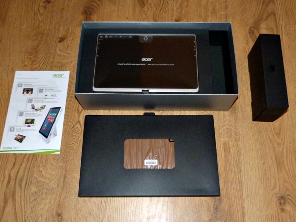 acer iconia W7 planšetdators