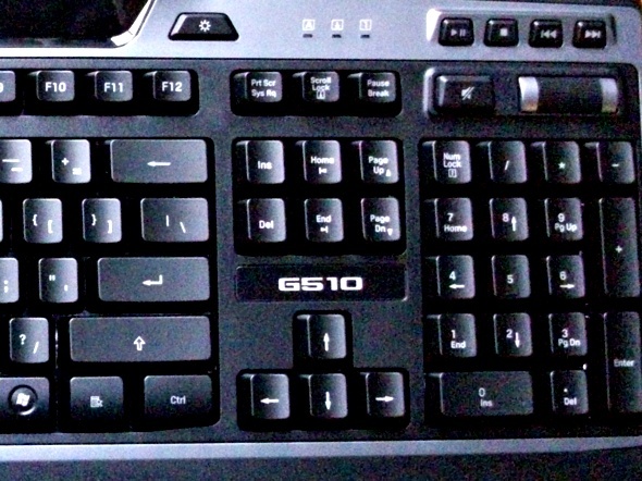 logitech g510 spēļu tastatūra