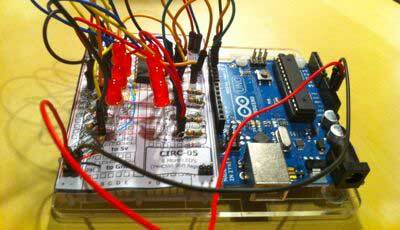 Arduino programmēšana - Spēlēšana ar maiņu reģistriem (vēl vairāk LED), samontēta maiņu reģistra apmācība