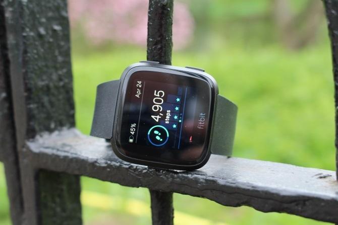 Fitbit Versa apskats: Fitbit labākais valkājamais tomēr? Fitbit Versa 3