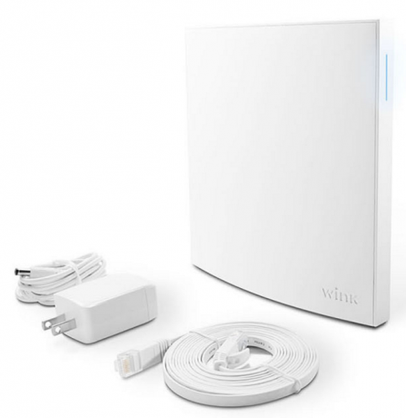 Samsung SmartThings: viedo māju nākotne? Wink Hub v2 ar kabeļiem