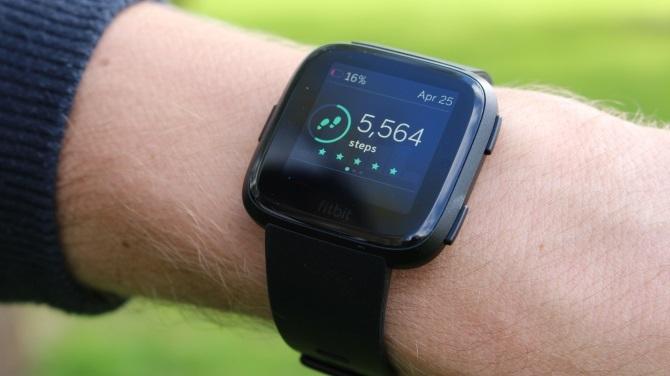 Fitbit Versa apskats: Fitbit labākais valkājamais tomēr? Fitbit Versa 6