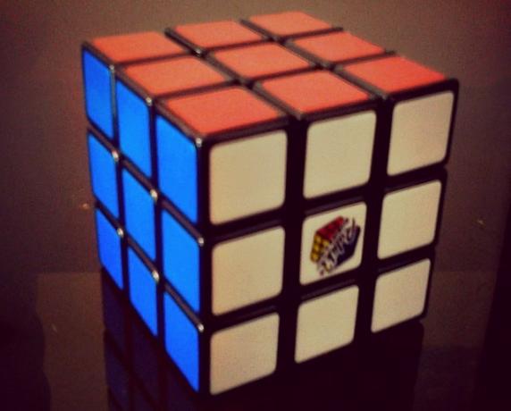 rubiks-kubs-atrisināts-1