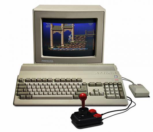 Atdzīvojieties klasisko Amiga Pinball spēli ar sapņiem un fantāzijām iOS amiga500