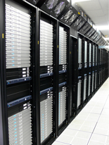 Geeks sver: vai cilvēks domā ātrāk nekā dators? superdators